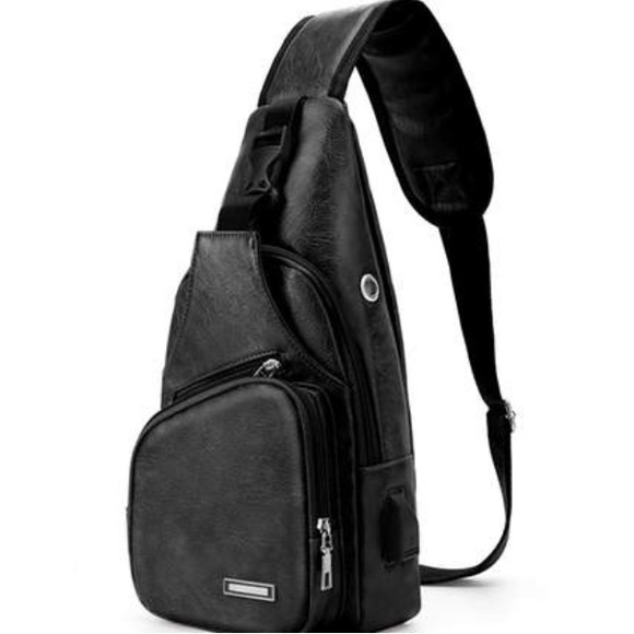 LEATHER🐝🐝USB CHARGING SPORT CROSSBODY - Picture 1 of 15